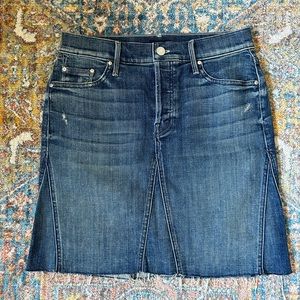 MOTHER The Four Points Mini Frayed Denim Skirt